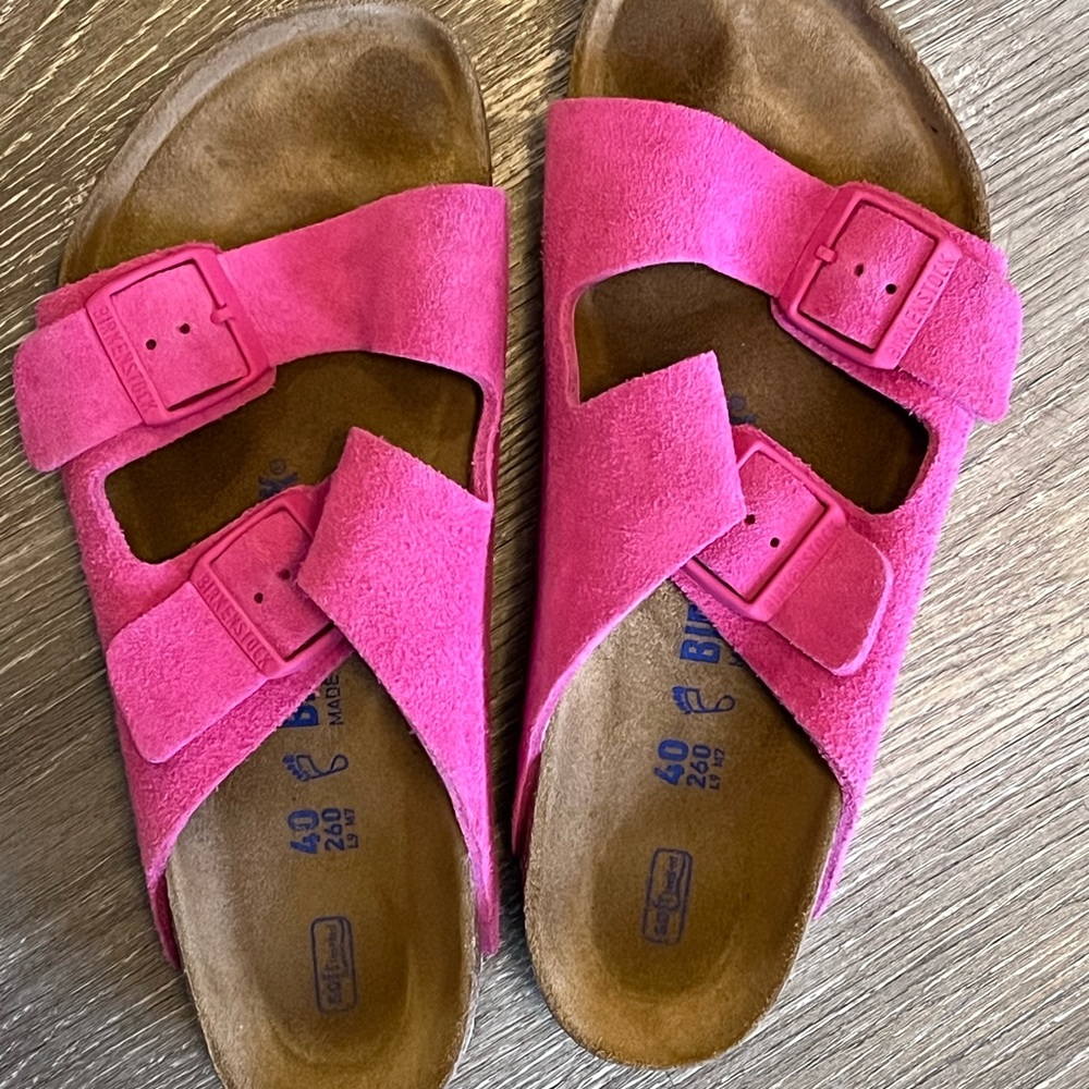 Pink leather Birkenstock sandals
